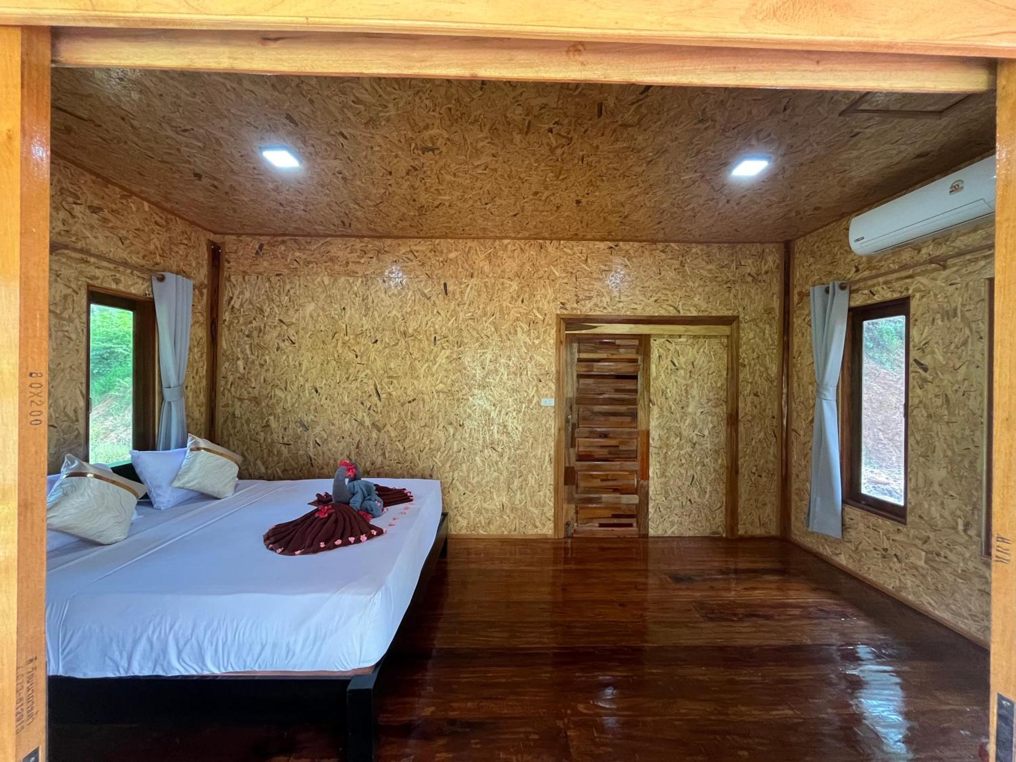 Koh Jum Home Stay Buitenkant foto