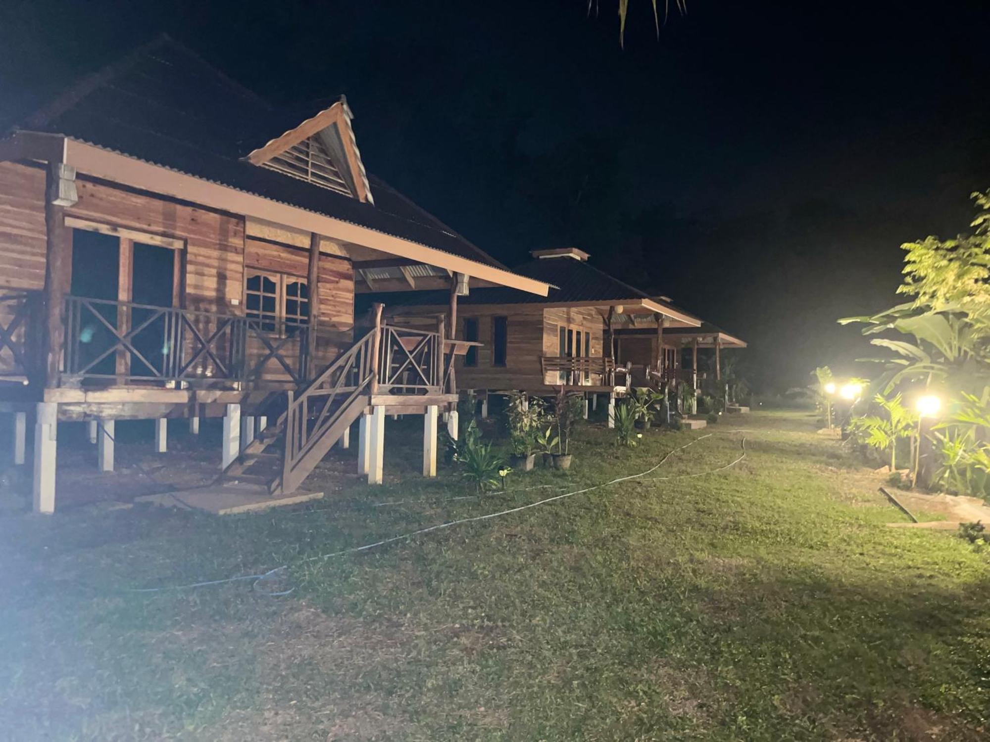 Koh Jum Home Stay Buitenkant foto