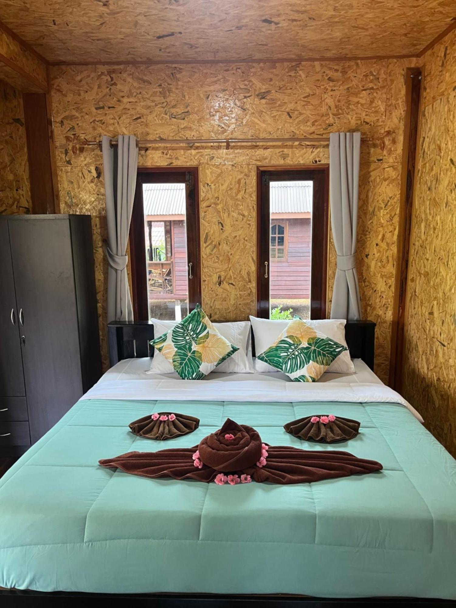 Koh Jum Home Stay Buitenkant foto